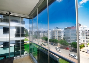 شقة مريحة 4 + 1 في ضمن مجمع