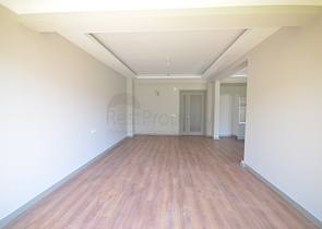 فيلا في منطقة كاليس - فتحية