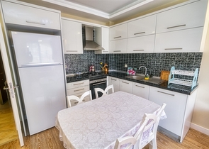 شقة مريحة 1 + 1 ليست بعيدة عن البحر