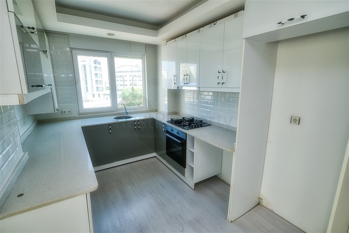 شقة 2 + 1 في منطقة كونيالتي