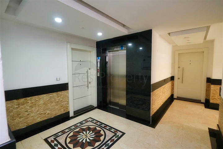 شقة 2 + 1 في منطقة كونيالتي