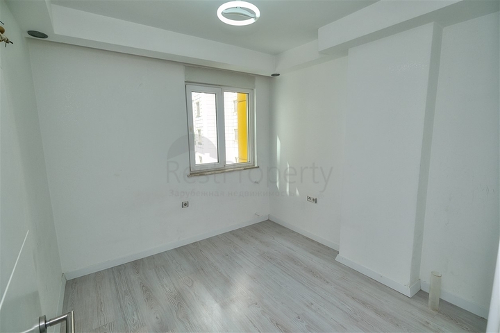 شقة 2 + 1 في منطقة كونيالتي