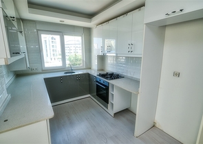 شقة 2 + 1 في منطقة كونيالتي