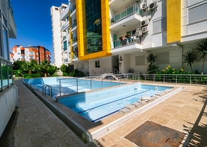 شقة 2 + 1 في منطقة كونيالتي