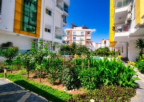 شقة 2 + 1 في منطقة كونيالتي