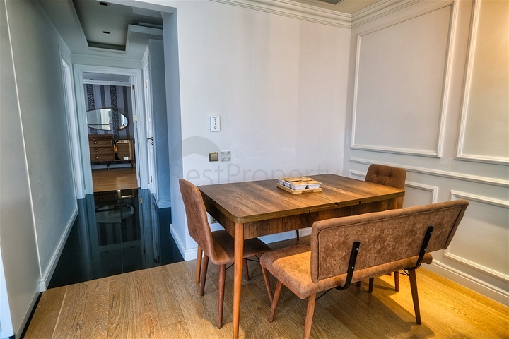 شقة 2 + 1 في مجمع غني بالبنية التحتية