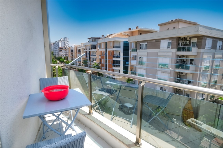 شقة 2 + 1 في مجمع غني بالبنية التحتية