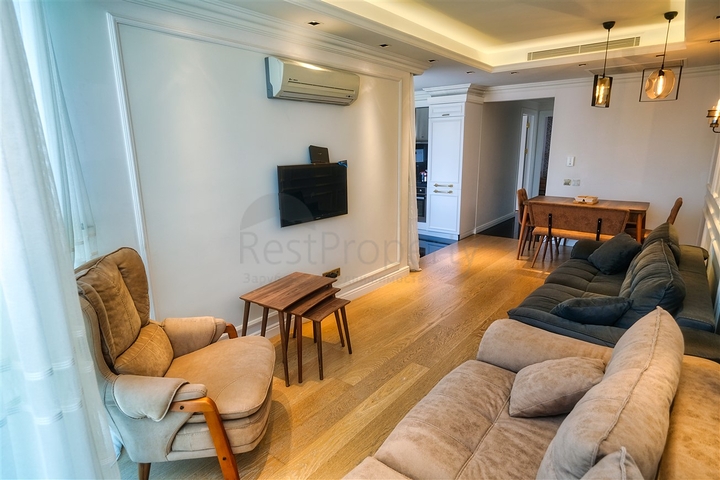 شقة 2 + 1 في مجمع غني بالبنية التحتية