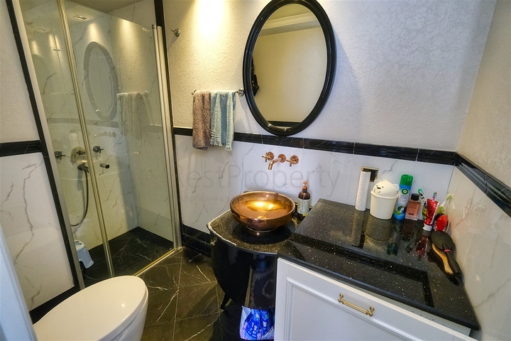 شقة 2 + 1 في مجمع غني بالبنية التحتية