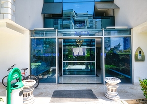 شقة 2 + 1 في مجمع غني بالبنية التحتية