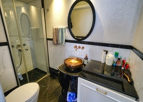 شقة 2 + 1 في مجمع غني بالبنية التحتية