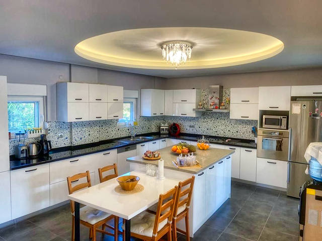 فيلا بقطعة أرض كبيرة في منطقة دواجي - أنطاليا