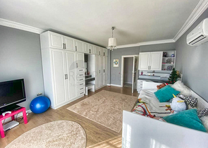 فيلا بقطعة أرض كبيرة في منطقة دواجي - أنطاليا