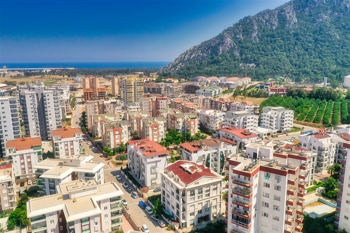 شقة 2 + 1 في منطقة ساريسو - أنطاليا