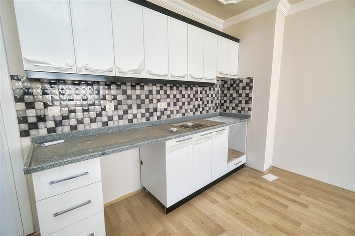 شقة 2 + 1 في منطقة ساريسو - أنطاليا