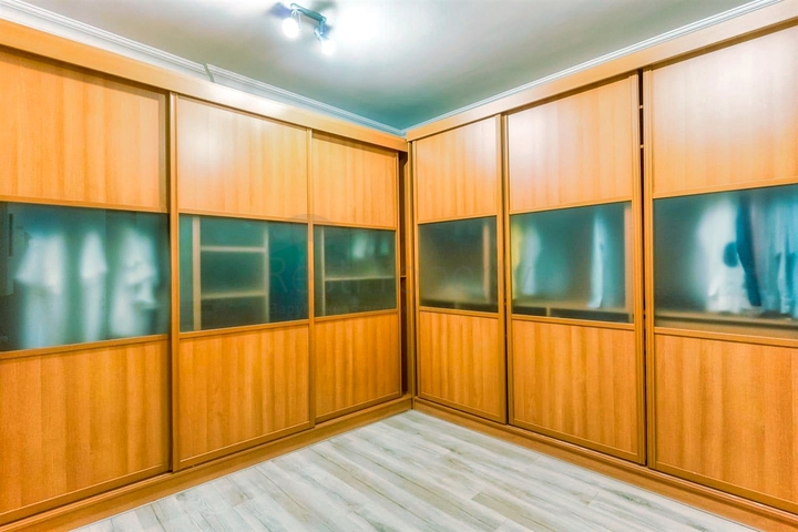 فيلا 7 + 1 بقطعة ارض كبيرة في منطقة دوادجي - انطاليا