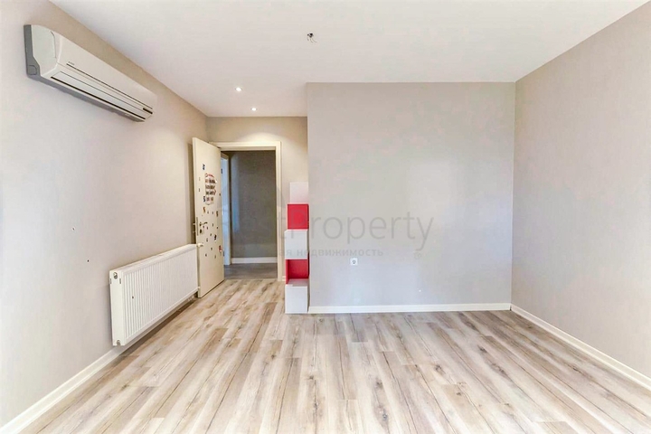 فيلا 7 + 1 بقطعة ارض كبيرة في منطقة دوادجي - انطاليا