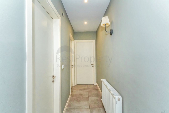 فيلا 7 + 1 بقطعة ارض كبيرة في منطقة دوادجي - انطاليا