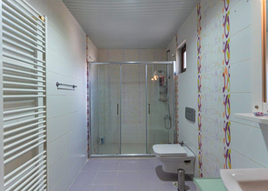 فيلا 7 + 1 بقطعة ارض كبيرة في منطقة دوادجي - انطاليا