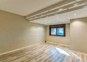 فيلا 7 + 1 بقطعة ارض كبيرة في منطقة دوادجي - انطاليا