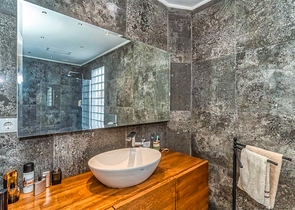 فيلا 7 + 1 بقطعة ارض كبيرة في منطقة دوادجي - انطاليا