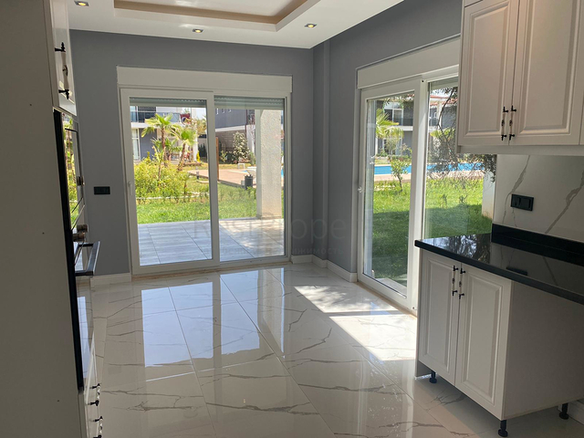 فلل في منطقة دوشميالتي - أنطاليا