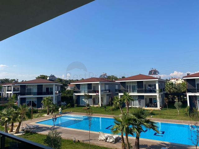 فلل في منطقة دوشميالتي - أنطاليا