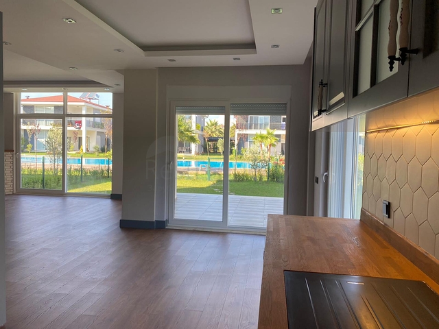 فلل في منطقة دوشميالتي - أنطاليا