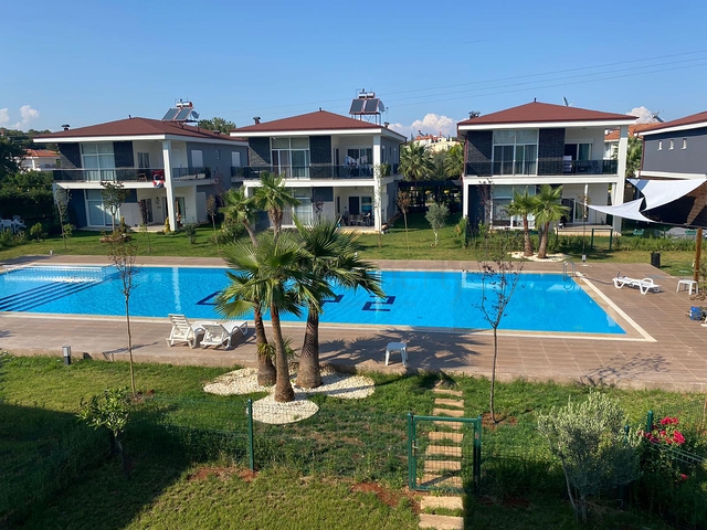 فلل في منطقة دوشميالتي - أنطاليا