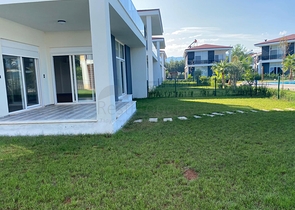 فلل في منطقة دوشميالتي - أنطاليا