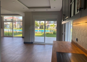 فلل في منطقة دوشميالتي - أنطاليا