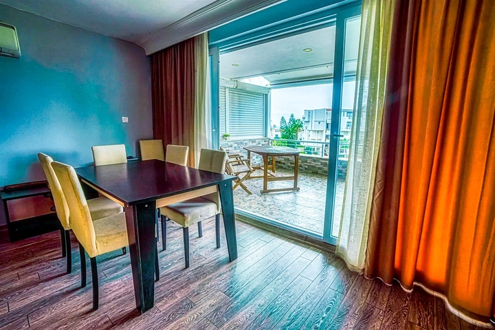 شقة 2 + 1 في مجمع ذو موقع فريد