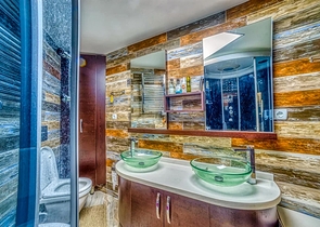 شقة 2 + 1 في مجمع ذو موقع فريد