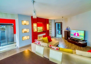 شقة 2 + 1 في مجمع ذو موقع فريد