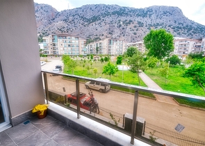 شقة 1 + 1 في منطقة كونيالتي - انطاليا