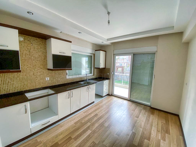 شقة 5 + 1 في جيبزلي - أنطاليا