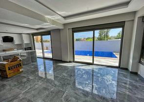 فيلا في بيليك - انطاليا