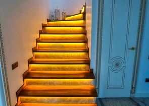 شقة 4 + 1 في منطقة كونيالتي - انطاليا