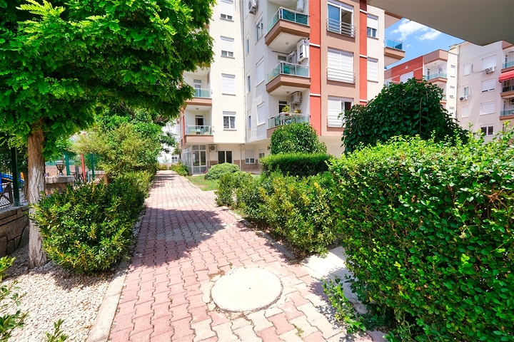 شقة 2 + 1 في منطقة كونيالتي - انطاليا