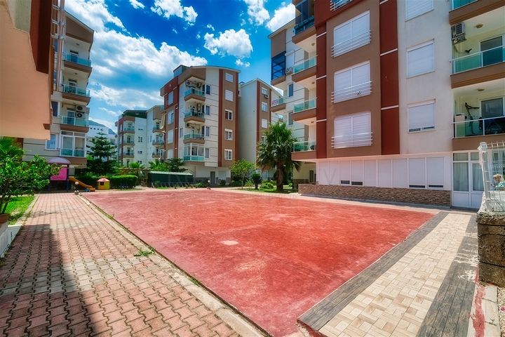 شقة 2 + 1 في منطقة كونيالتي - انطاليا