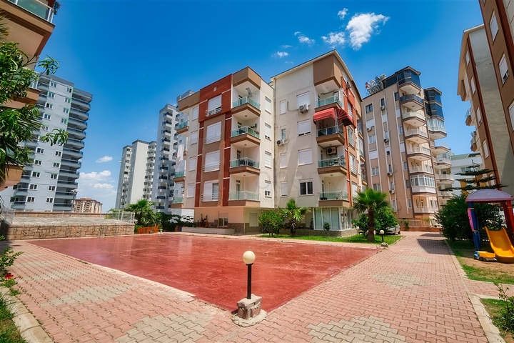 شقة 2 + 1 في منطقة كونيالتي - انطاليا