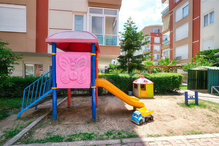 شقة 2 + 1 في منطقة كونيالتي - انطاليا