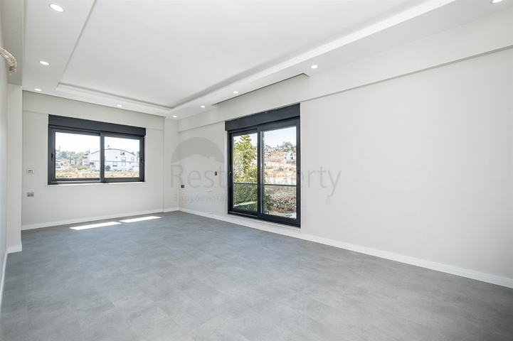 فيلا 4 + 1 في لارا - انطاليا