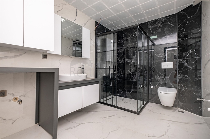 فيلا 4 + 1 في لارا - انطاليا