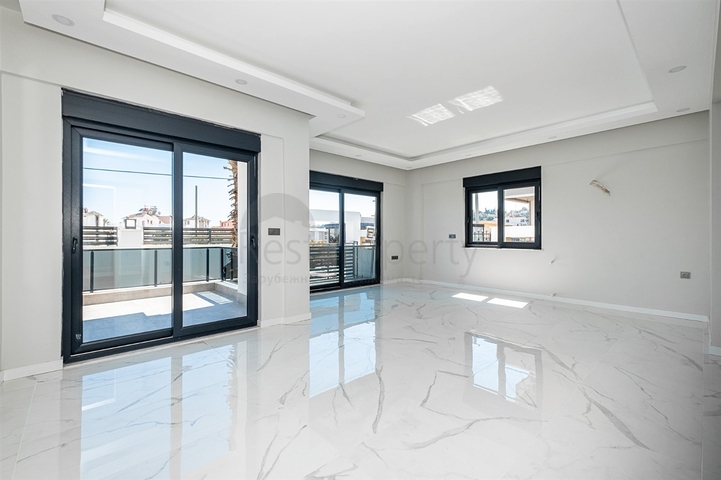 فيلا 4 + 1 في لارا - انطاليا