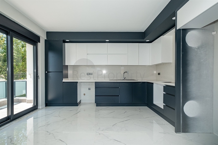 فيلا 4 + 1 في لارا - انطاليا