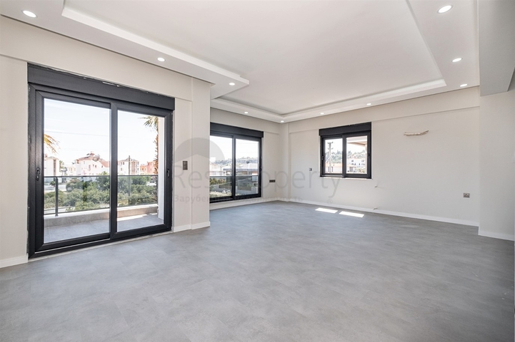 فيلا 4 + 1 في لارا - انطاليا