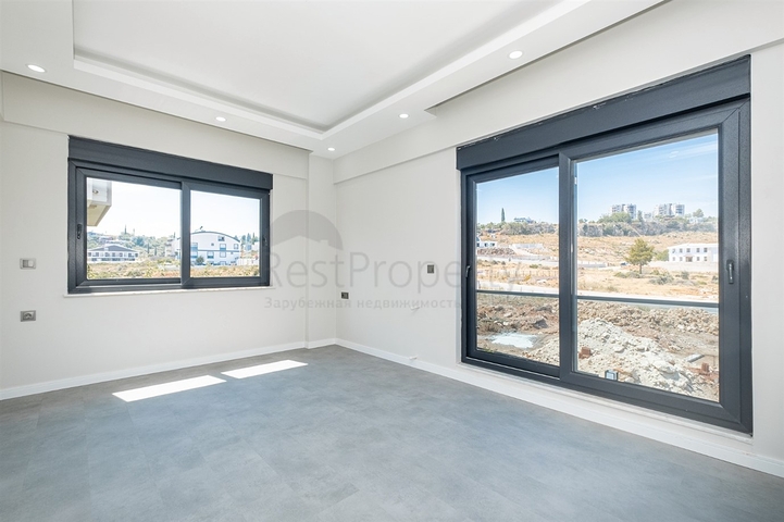 فيلا 4 + 1 في لارا - انطاليا