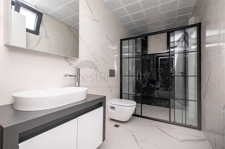 فيلا 4 + 1 في لارا - انطاليا