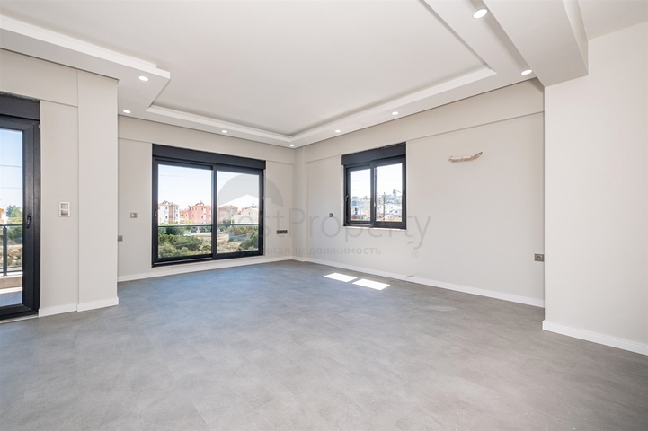 فيلا 4 + 1 في لارا - انطاليا